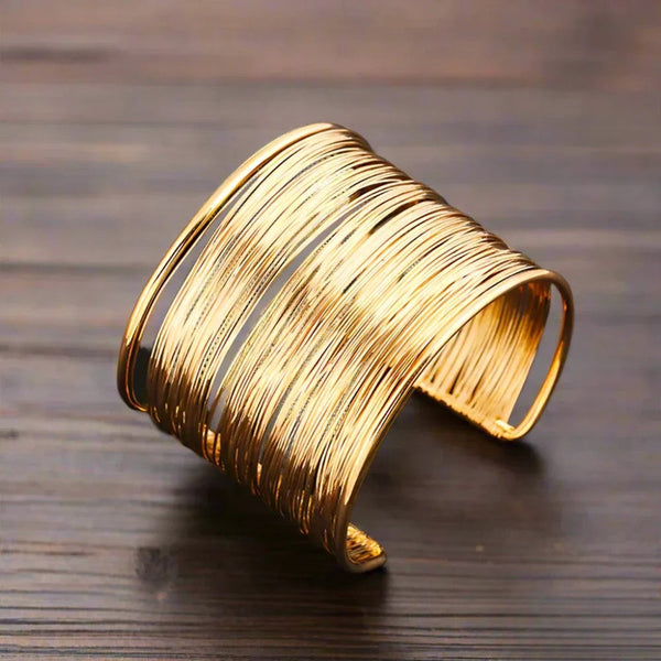 Bracelet doré rétro