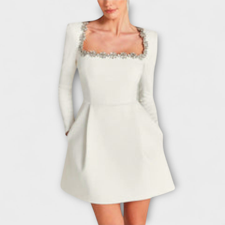 Wren - Robe mini en velours avec embellissements en bijoux