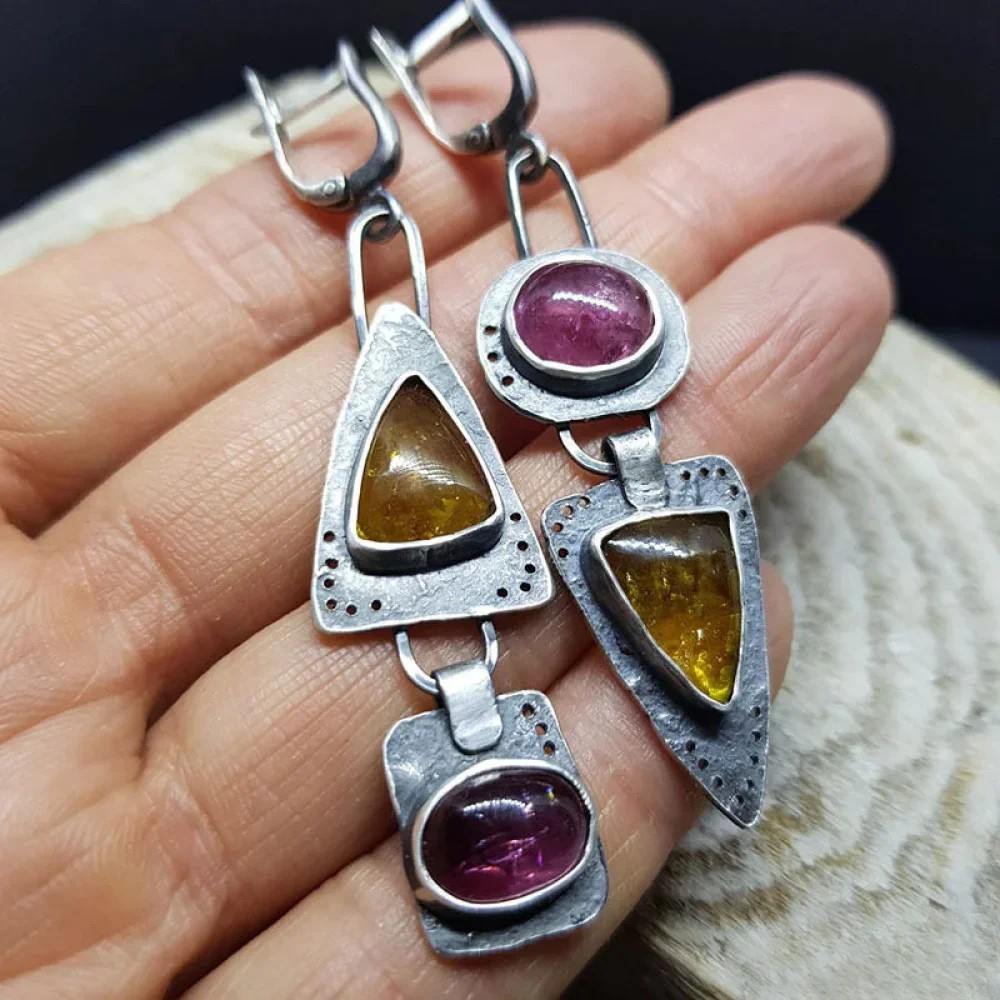 Boucles d'oreilles géométriques triangulaires rétro