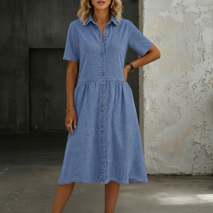 Carol | Robe en jean à manches courtes