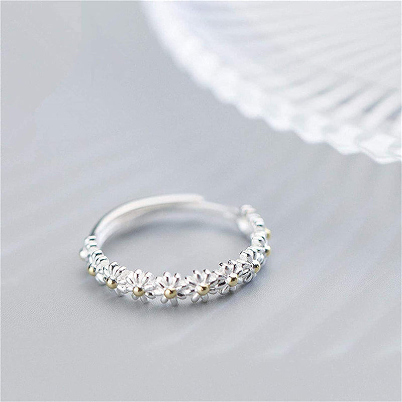 Bague ajustable en argent et émail peint à la main avec des marguerites