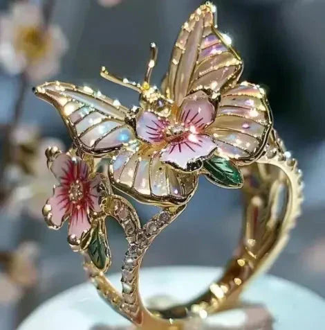 Bague scintillante en papillon en nature avec zirconia