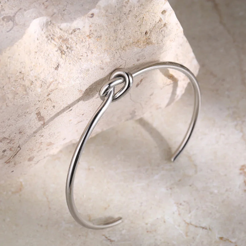 Bracelet vintage à nœud réglable