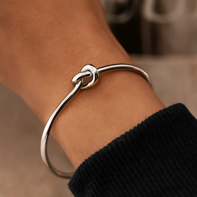 Bracelet vintage à nœud réglable