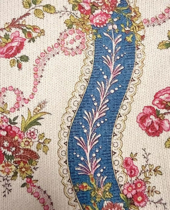 Camila - Cardigan à Ruban en Rose Grimpante