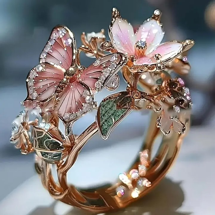 Bague scintillante en papillon en nature avec zirconia